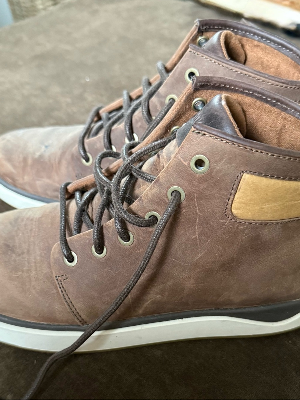 OluKai Men's Brown Leather Chukka Boots with Tan Accent